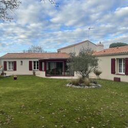 Maison 5 Pièces + double garage Pornic (La Bossarzerie)